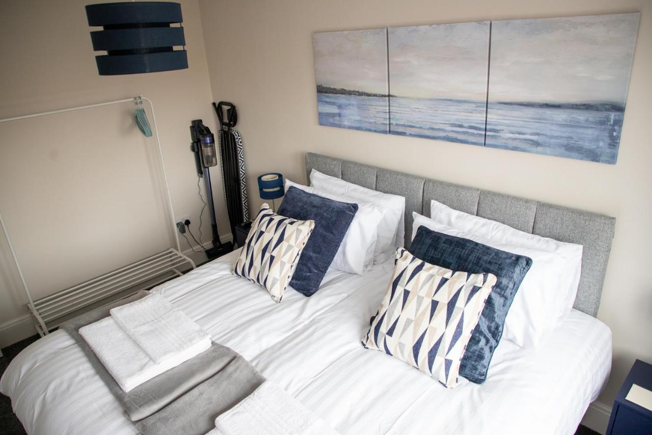 Wave Stays - First Floor Apartment Cleveleys Bagian luar foto